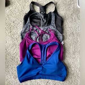 4 Victorias Secret Sport sport bras size medium
